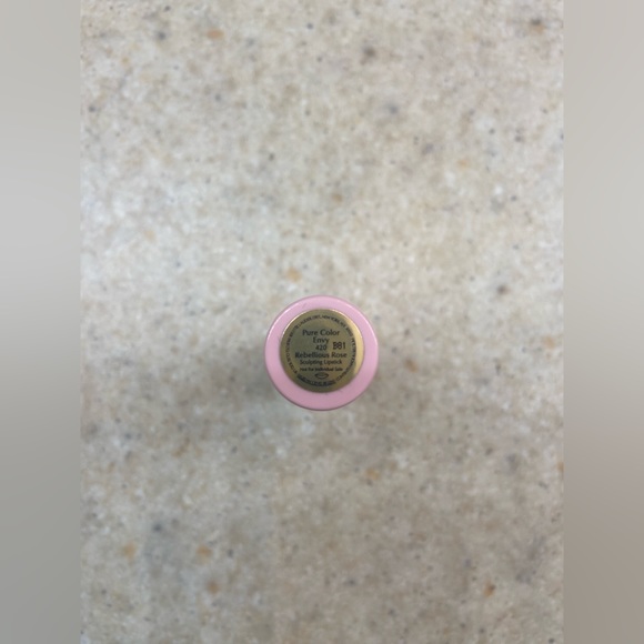 ESTEE LAUDER LIPSTICK - Picture 3 of 3